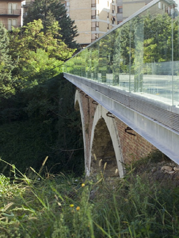 Riqualificazione di un ponte in Via 4 Novembre a Fabriano