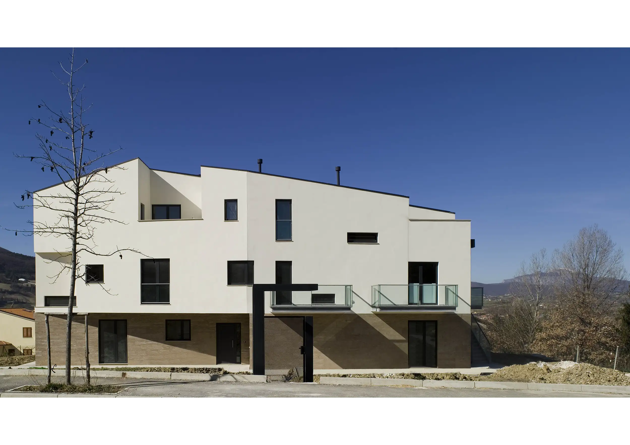 Edificio residenziale in via Saragat a Fabriano